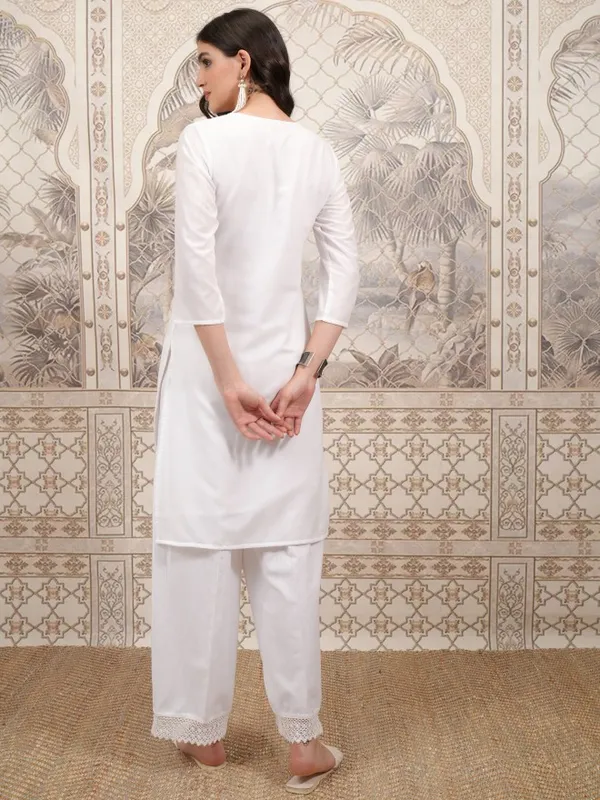  Vishudh Women White Embroidered Straight Kurtas