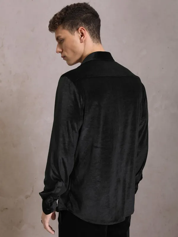 Men Slim Fit Casual Shirt