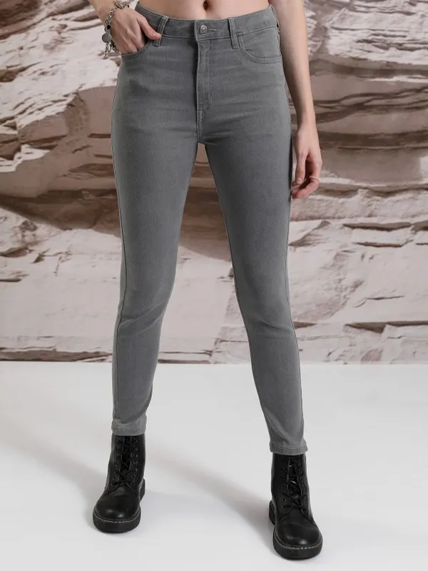 Women Skinny Fit Jeans