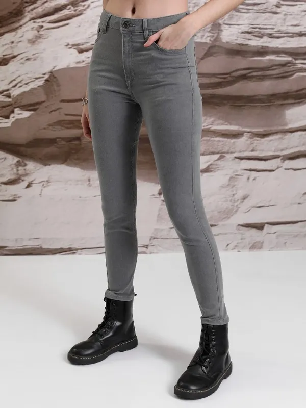 Women Skinny Fit Jeans