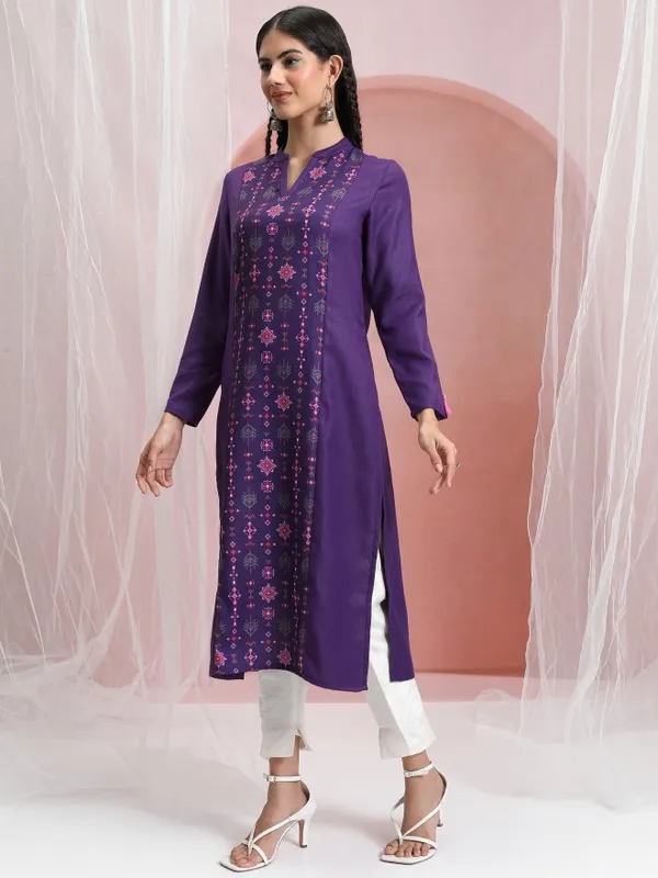  Vishudh  Women Purple Printed Straight Kurtas