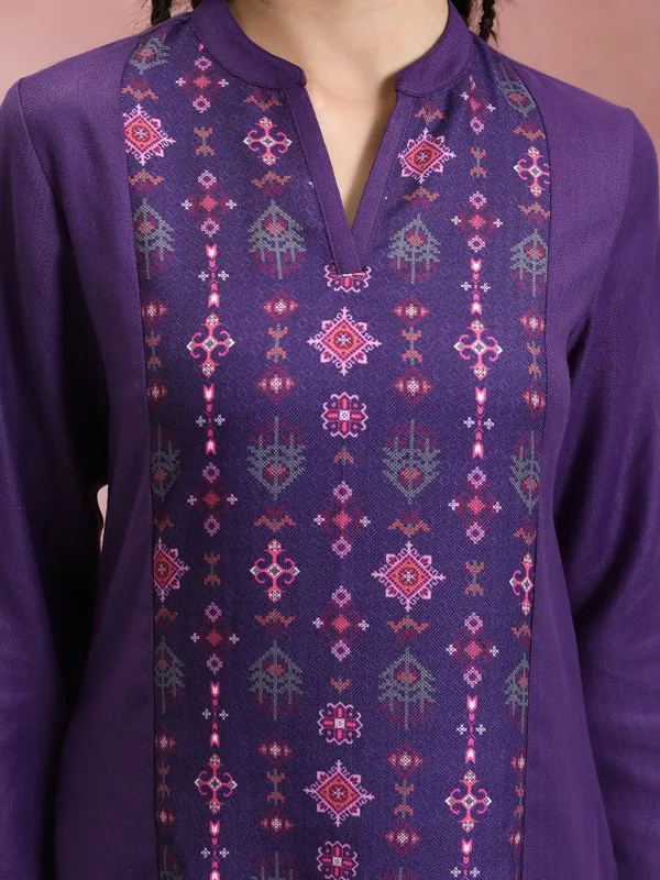  Vishudh  Women Purple Printed Straight Kurtas