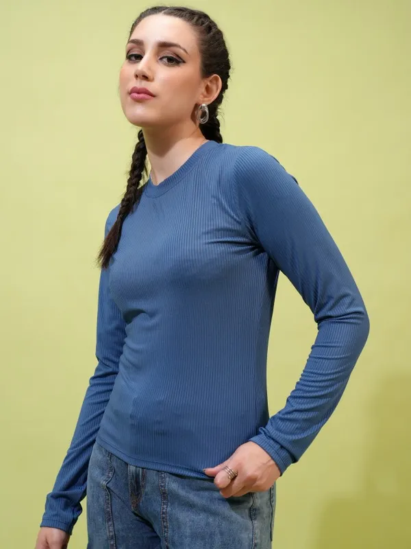 Solid Fitted Top