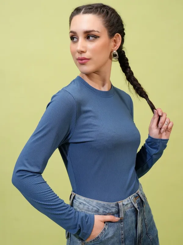 Solid Fitted Top