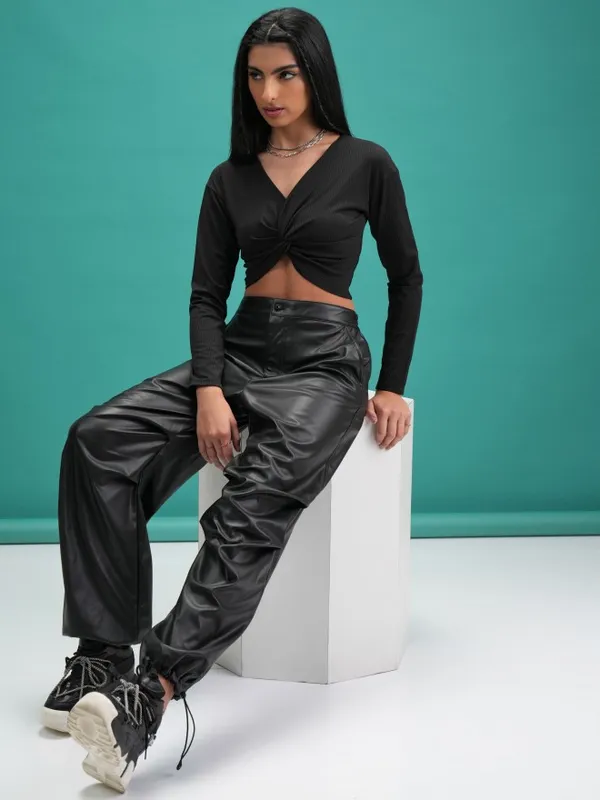Solid Fitted Top