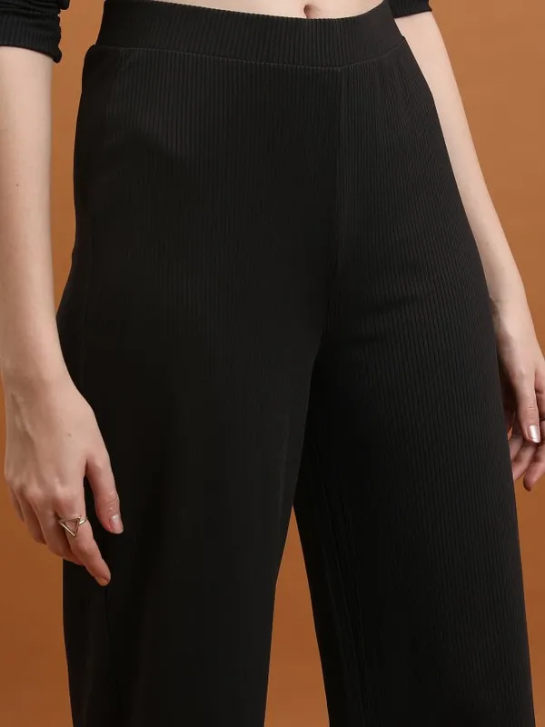 Solid Flared Casual Trouser