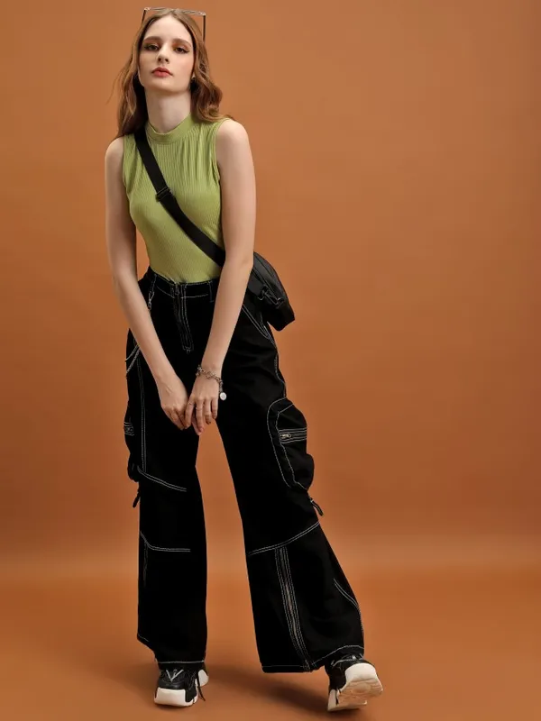 Solid Regular Top