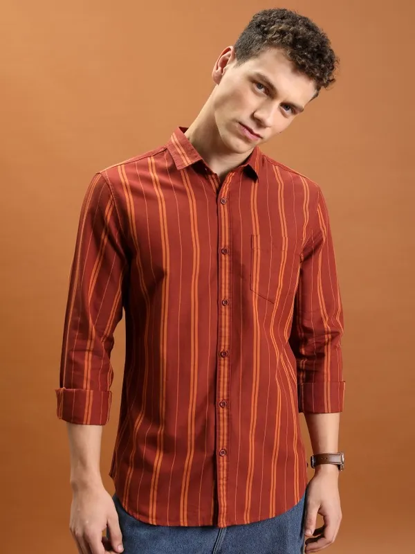Men Slim Fit Casual Shirt
