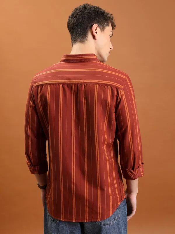 Men Slim Fit Casual Shirt