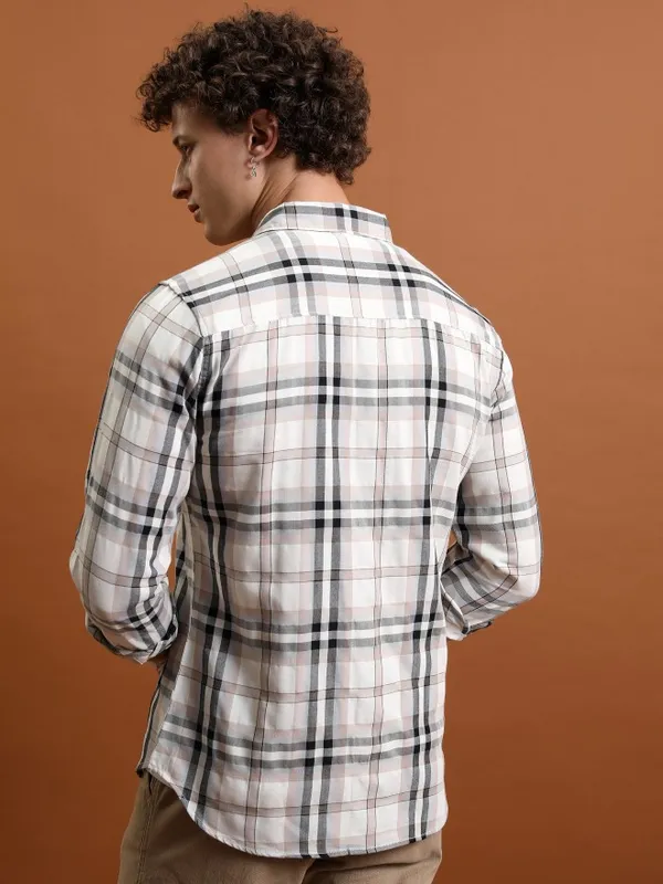 Men Slim Fit Casual Shirt