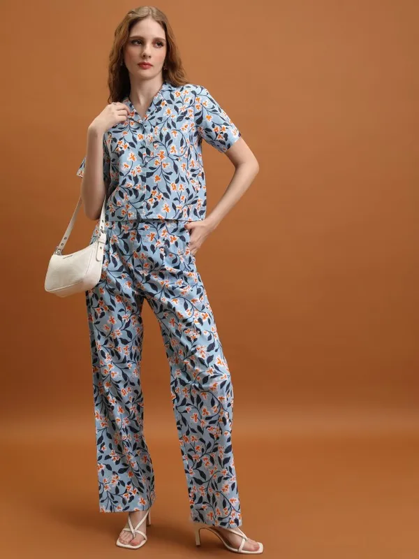 Tokyo Talkies Women Blue Printed Shirt Style Top