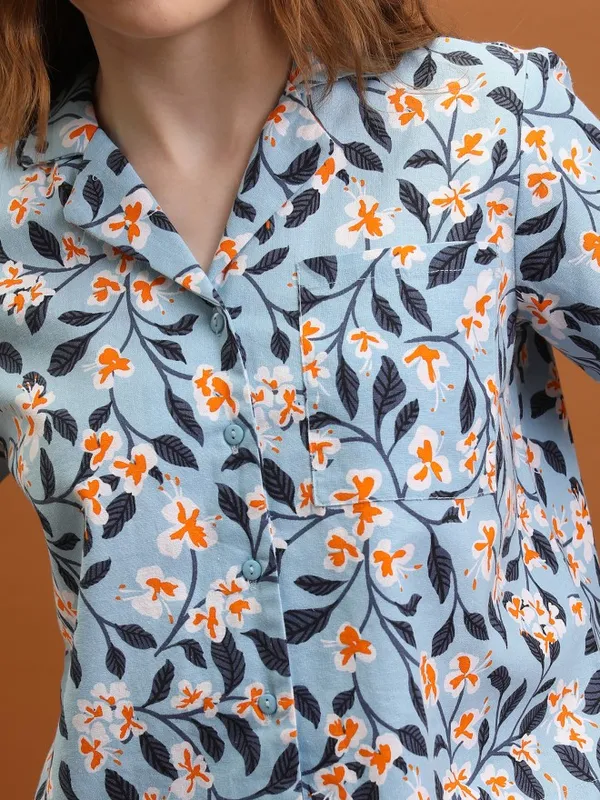 Tokyo Talkies Women Blue Printed Shirt Style Top