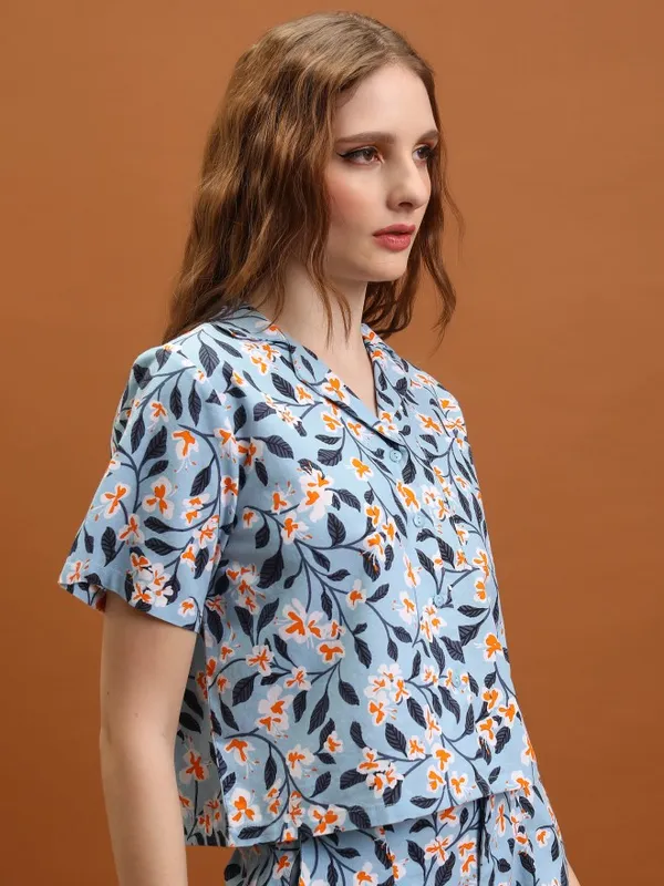 Tokyo Talkies Women Blue Printed Shirt Style Top