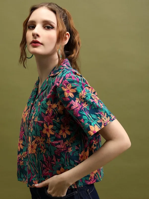 Printed Shirt Style Top