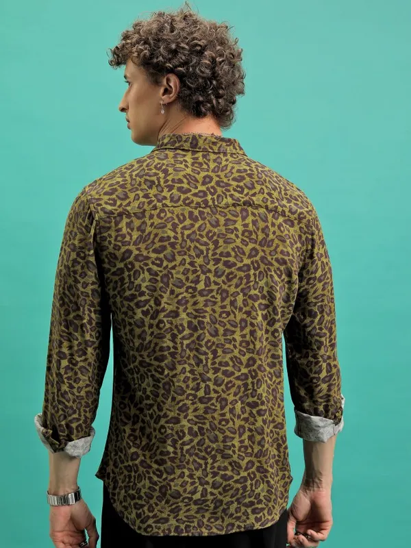Men Printed Casual Shirt