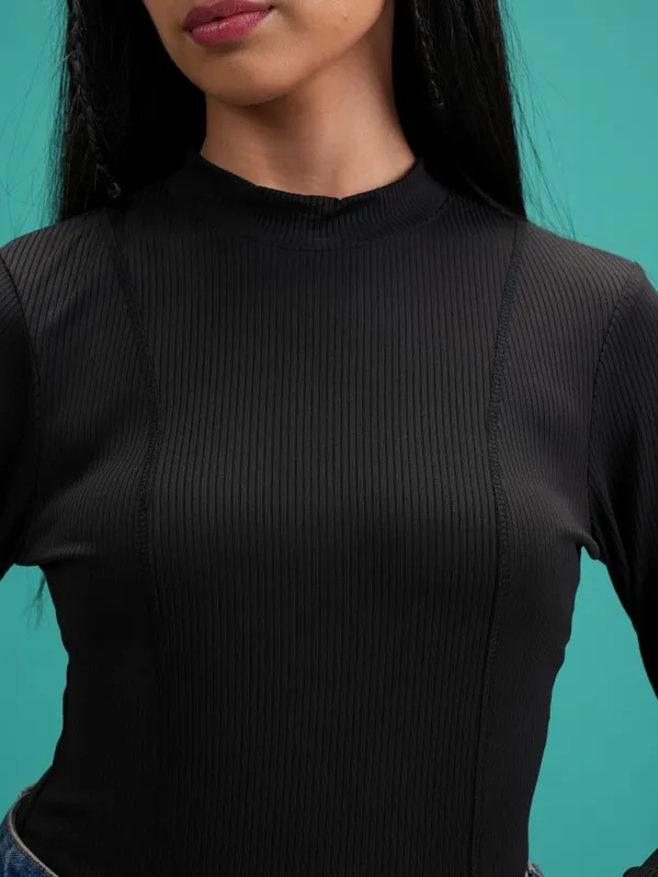  Tokyo Talkies Women Black Solid Fitted Tops