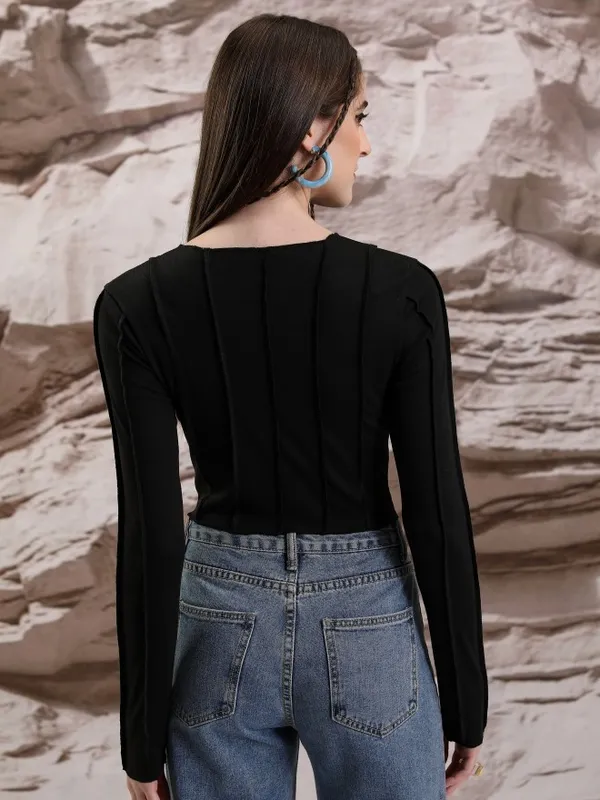 Solid Fitted Top