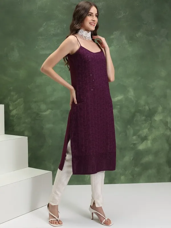  Vishudh Women Purple Embroidered Straight Kurtas