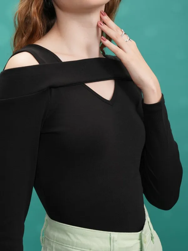 Solid Fitted Top