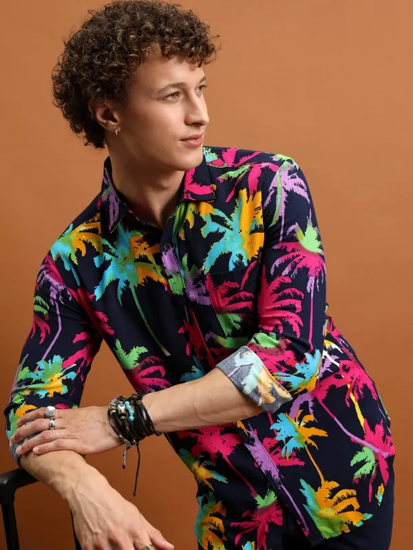  Ketch Men Navy Blue Printed Slim Fit Casual Shirts