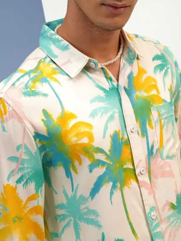  Ketch Men Cream Printed Slim Fit Casual Shirts
