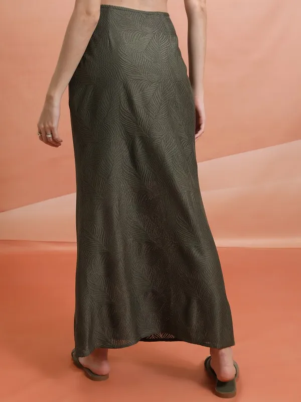  Tokyo Talkies Women Olive Maxi Skirts