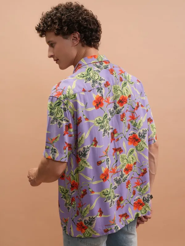  Ketch Men Lavender Printed Oversized Fit Casual Shirts