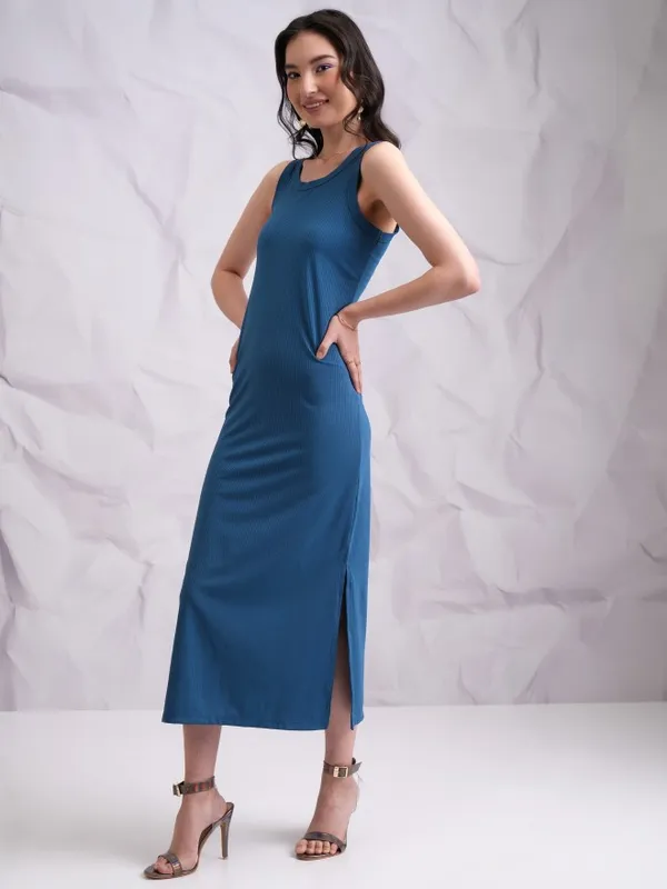 Tokyo Talkies Women Blue Solid Sheath Dresses