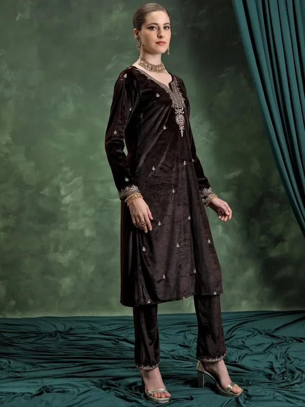  Vishudh Women Brown Self Design Kurta Sets