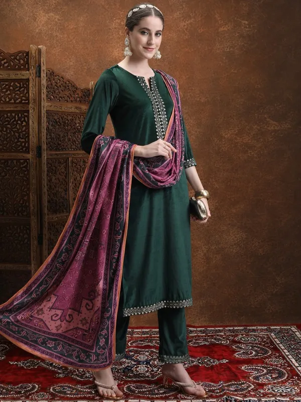 Women Kurta With Palazzo & Dupatta