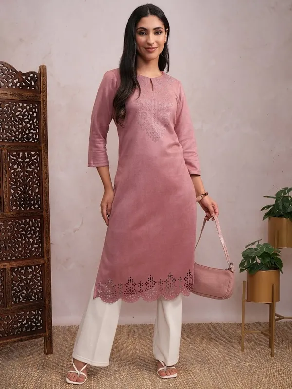 Vishudh Women Pink Embellished Straight Kurta