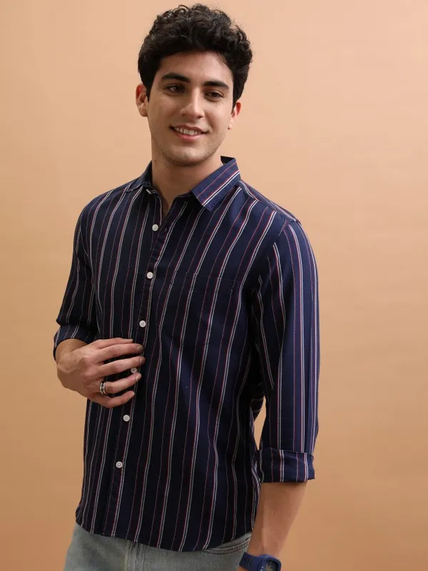 Men Striped Casual Shirt