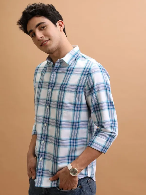 Men Checked Casual Shirt