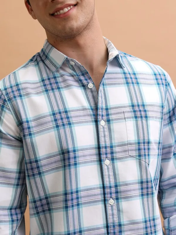 Men Checked Casual Shirt
