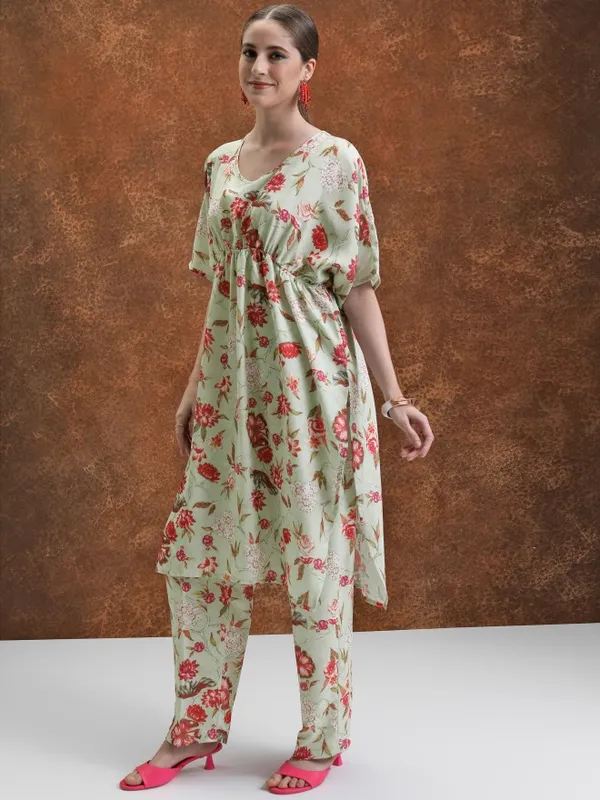  Vishudh Women Green Co-Ords