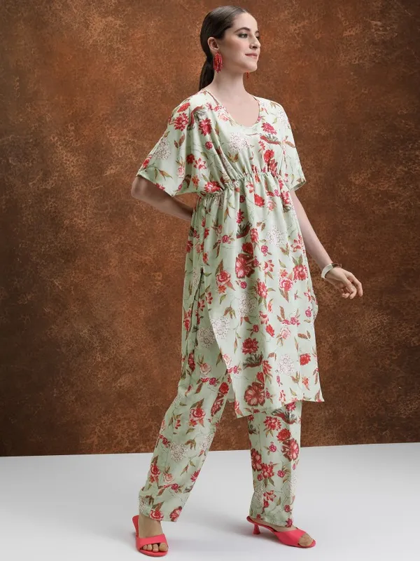  Vishudh Women Green Co-Ords