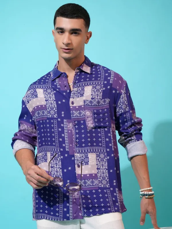 Highlander Men Green Printed Oversized Fit Casual Shirt