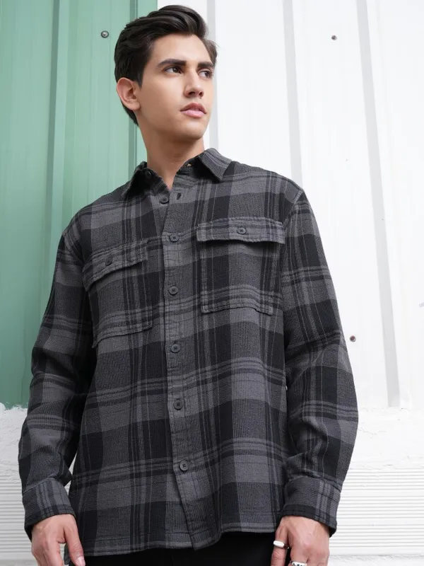  Locomotive Men Grey Checked Oversized Fit Casual Shirts