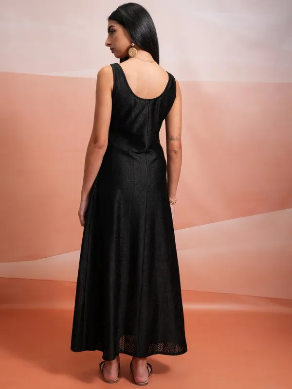 Tokyo Talkies Women Black Self Design Maxi Dress