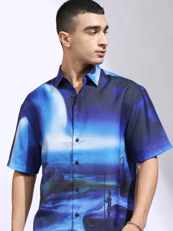 Highlander Men Blue Printed Oversized Fit Casual Shirt