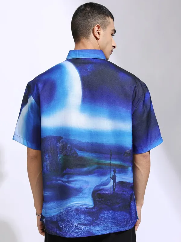 Highlander Men Blue Printed Oversized Fit Casual Shirt