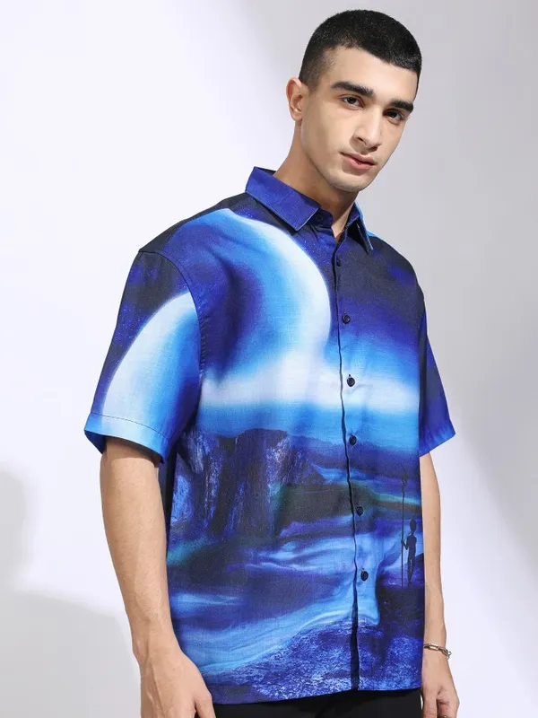 Highlander Men Blue Printed Oversized Fit Casual Shirt
