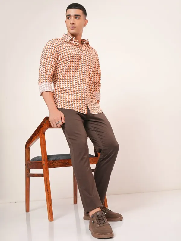 Men Slim Fit Casual Shirts