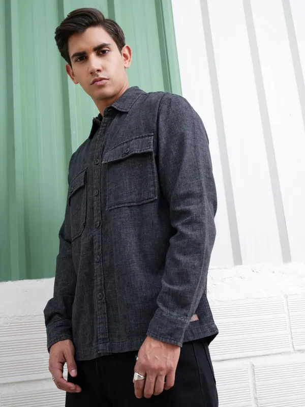  Locomotive Men Black Solid Oversized Fit Casual Shirts