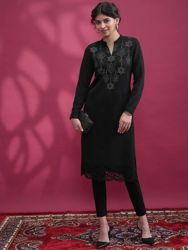  Ketch Women Black Woven Design Straight Kurtas