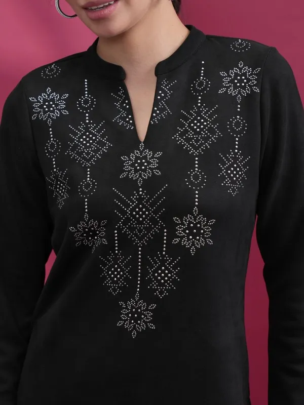  Ketch Women Black Woven Design Straight Kurtas