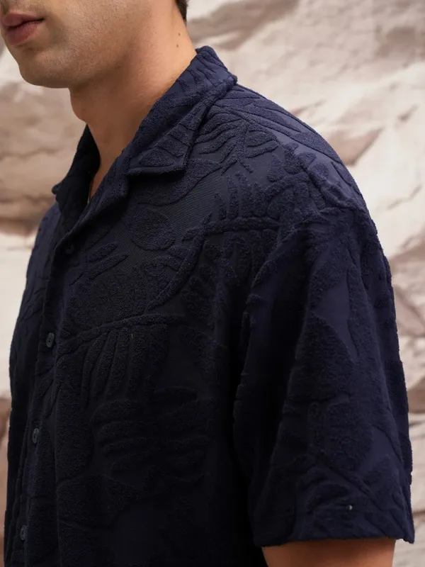  Highlander Men Navy Blue Self Design Oversized Fit Casual Shirts