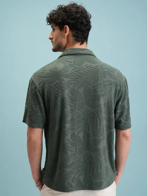  Highlander Men Green Self Design Oversized Fit Casual Shirts