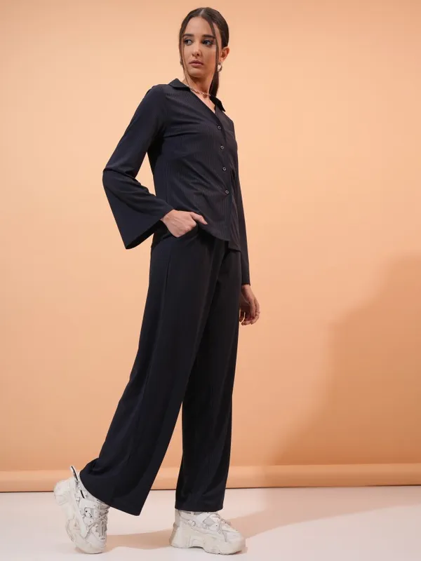 Tokyo Talkies Women Navy Blue Blazer With Trouser