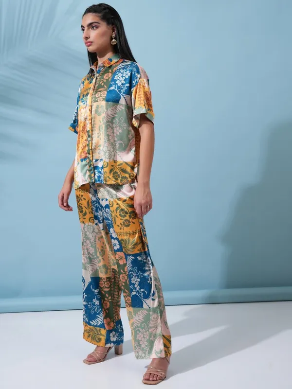  Tokyo Talkies Women Beige Co-Ords